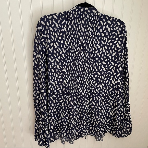 3.1 Phillip Lim Silk Flowy Button Down Blouse - Picture 6 of 9